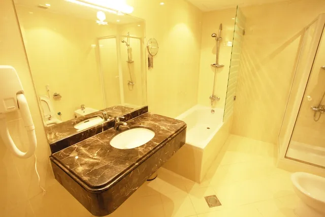 غرفة ديلوكس بسريرين منفصلين، Golden Ocean Hotel 2/2