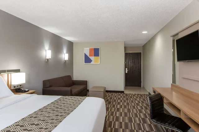 جناح بسرير كينج لذوي الإعاقة، Microtel Inn And Suites Augusta 1/2
