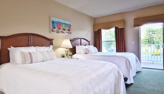 جناح بريميير بسريرين كوين مع أريكة، Four Seasons Island Resort Trademark Collection By Wyndham 2/5