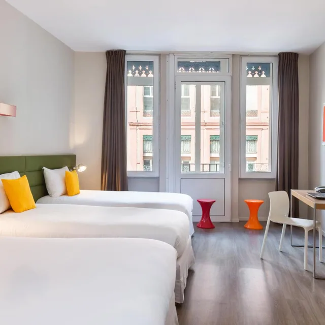 غرفة رباعية، Hotel Matabi Toulouse Gare by HappyCulture 1/6