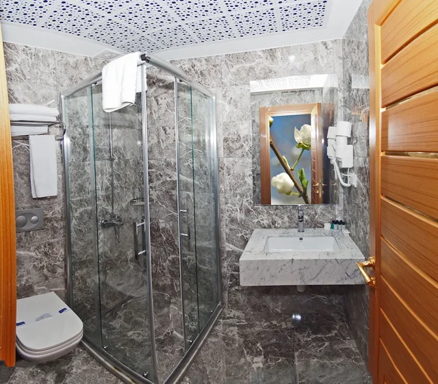 غرفة قياسية بسرير مزدوج، Grand Emir Hotel 4/5