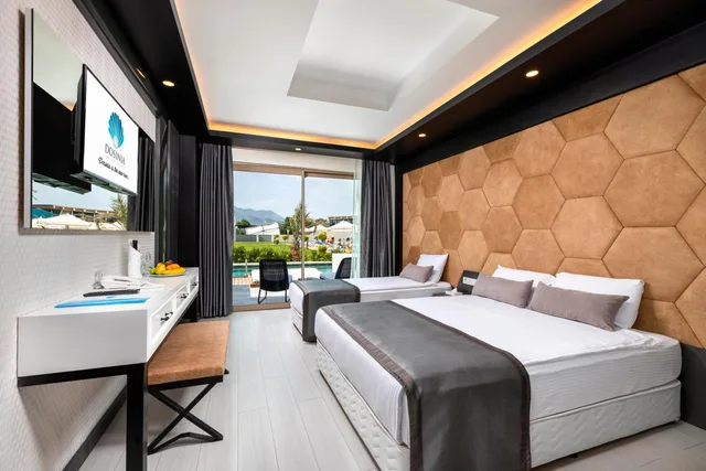 Swim Up, Double Bed, Pool View، Dosinia Luxury Resort 1/4