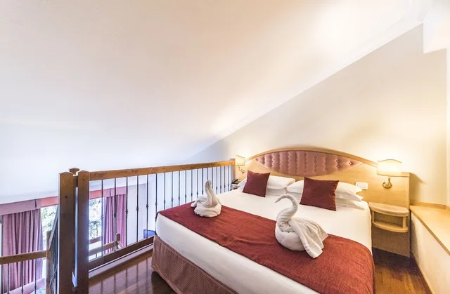 Classic, Family, Double and Twin Beds, Villa Fiorita Hotel 1/3