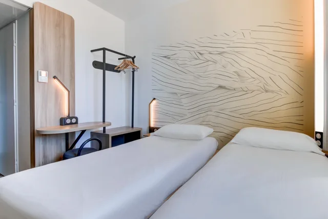 غرفة قياسية بسريرين منفصلين، B&B Hotel Marseille Prado Velodrome 2/3