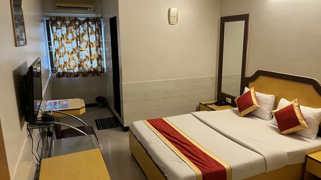 غرفة ديلوكس بسريرين منفصلين، Ganga Sagari Hotel 1/3