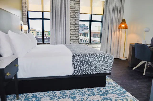 غرفة قياسية بسرير كينج، Origin Atlanta, a Wyndham Hotel 3/9