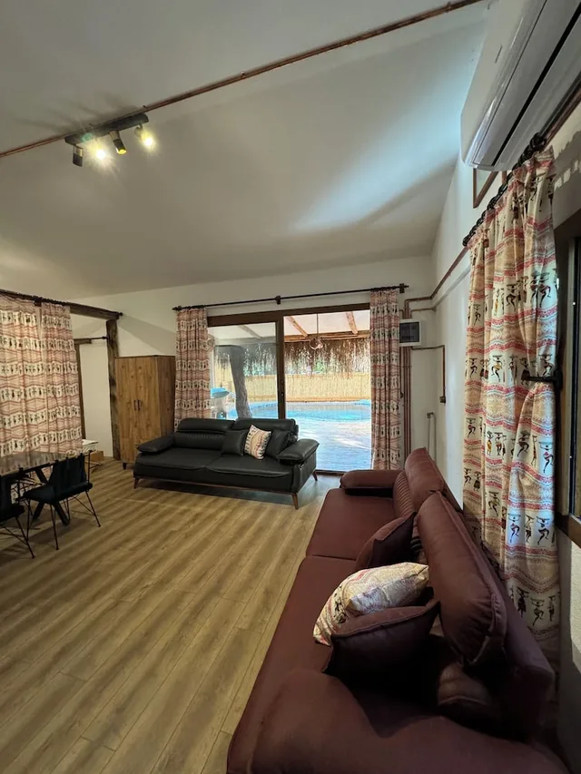Luxury, House, Double and Twin Beds, Pool View، Turan Hill Lounge 3/7