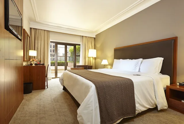 شقة تنفيذية بسرير مزدوج بشرفة، L Hotel PortoBay Sao Paulo 1/7