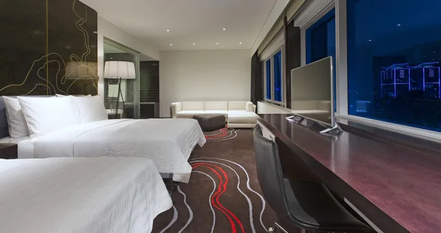 جناح استوديو بسريرين مزدوجين، Le Meridien Saigon 3/7