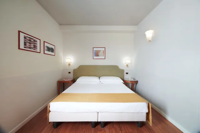 غرفة كلاسيكية بسريرين منفصلين، Hotel Plaza 1/9