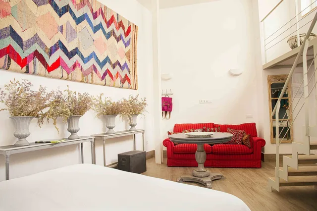 Duplex, Giralda, Double Bed, 2 Sofa, Overland Suites Catedral 1/2