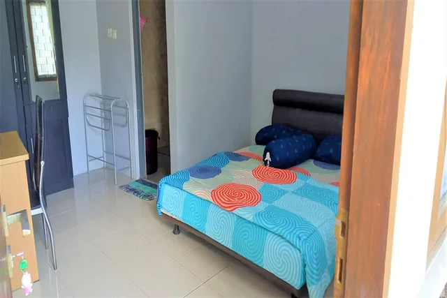 غرفة قياسية بسرير مزدوج للمدخنين، Nabila Syar i Guesthouse by ZUZU 1/4