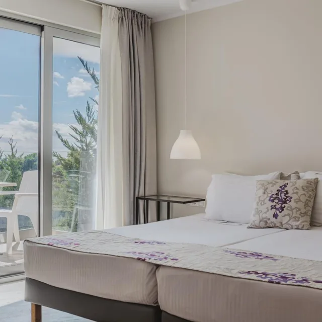 غرفة قياسية بسرير مزدوج، Sunrise Zante - Adults Only Hotel 7/10