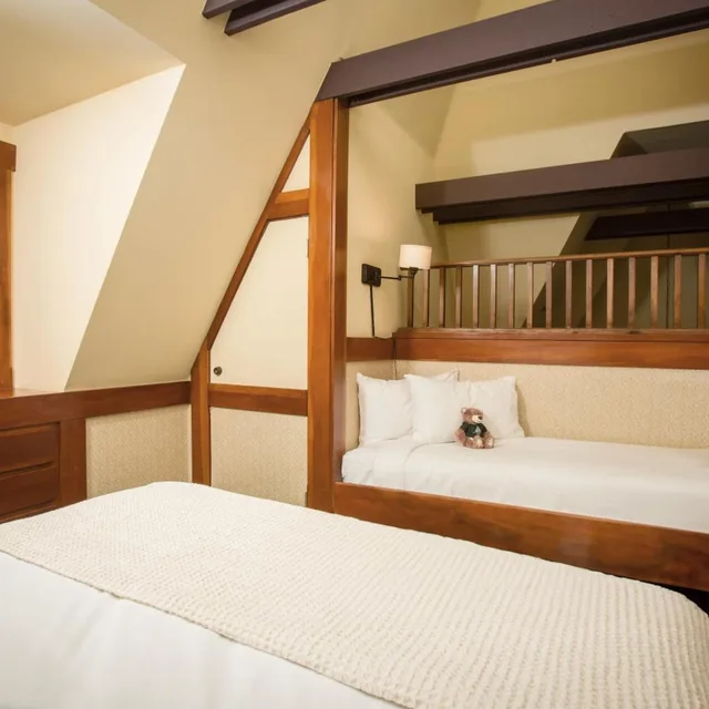 2 Bedrooms, Premium, Chalet, 2 Bathrooms، UCLA Lake Arrowhead Lodge 2/3