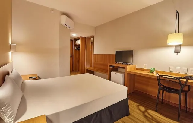غرفة قياسية مزدوجة، HOTEL NACIONAL INN BAURU 4/6