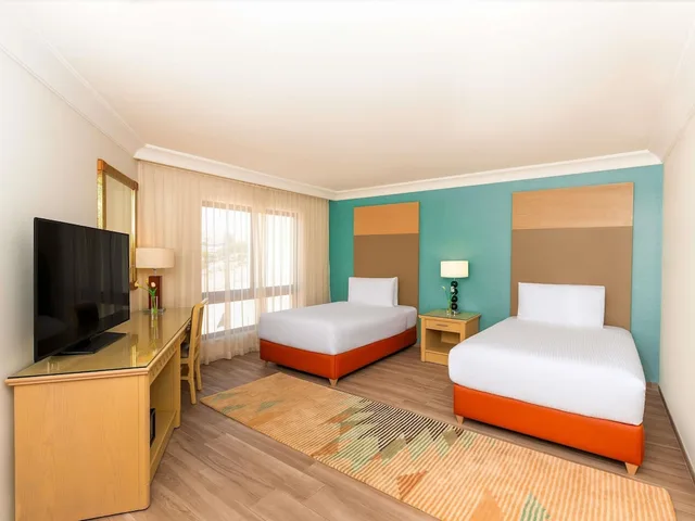 غرفة سوبيريور بسريرين منفصلين، MOVENPICK RESORT PETRA 6/10