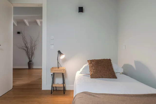 شقة تنفيذية بسرير كوين وسرير فردي بغرفتي نوم مع أريكة بمطبخ صغير، Uma Formosa Apartments 1/6