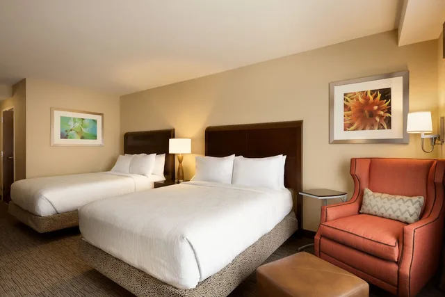 Room, Single, 2 Queen Beds, Accessible, Hilton Garden Inn Atlanta Downtown 3/10