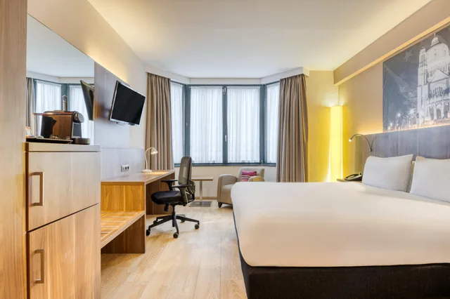 غرفة بسرير كينج، HOLIDAY INN BRUSSELS SCHUMAN 2/9