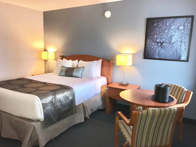 غرفة قياسية بسرير كوين، Quality Inn Rouyn-Noranda 5/10