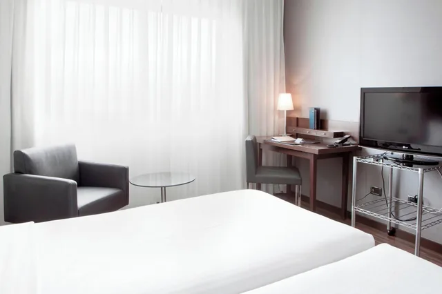 غرفة بسريرين منفصلين، Ac Hotel Gijon 2/3