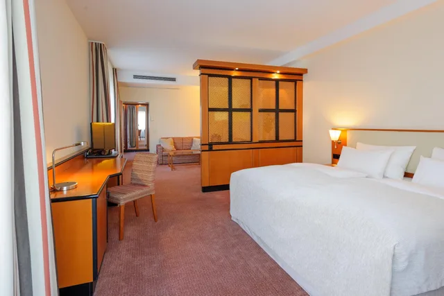 Superior, Suite, Mercure Hotel Dusseldorf City Center 1/10