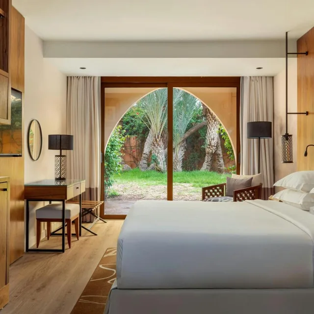 غرفة غراند سوبيريور بسرير كينج بإطلالة على الحديقة، Marriott Meridien N'fis 7/10