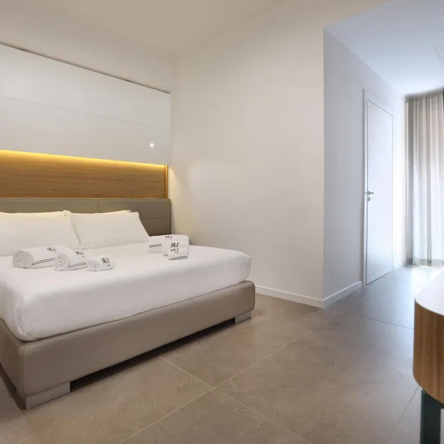 غرفة قياسية بسرير مزدوج في الطابق الأرضي، M F Hotel 3/10