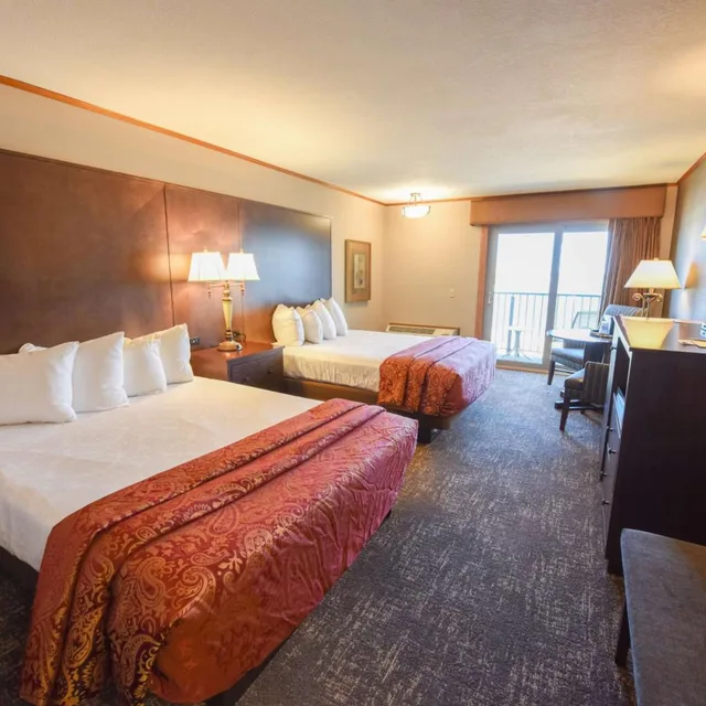 Suite, Queen Bed, Lake View, Best Western Plus Dockside Waterfront Inn 1/3