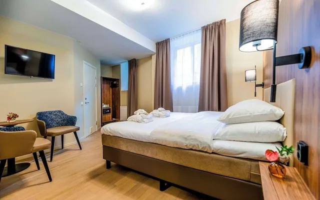 Standard, Double Bed, No Window، Best Western Hotel Karlaplan 4/8