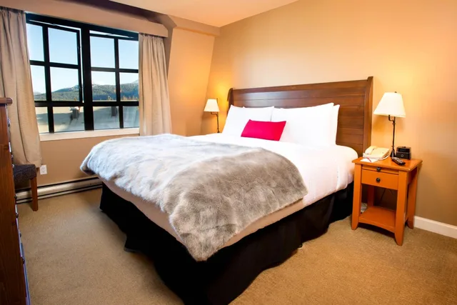جناح بغرفتي نوم بجاكوزي، Sundial Boutique Hotel 1/7