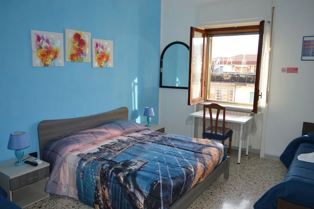غرفة بسرير كوين بحمام خاص، B&B Olympo 1/10
