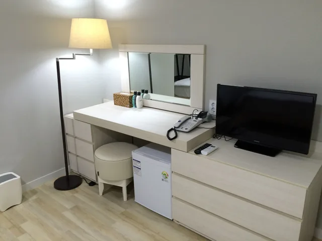 غرفة بسرير مزدوج، Busan Central Hotel 5/9