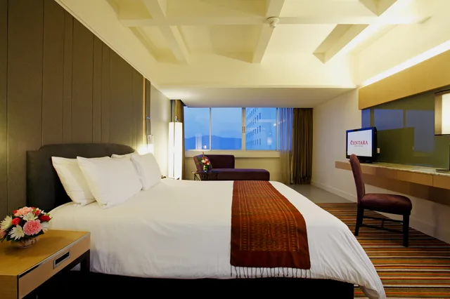 جناح تنفيذي، Centara Hotel Hat Yai 1/2