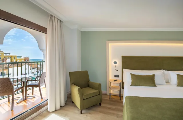 Deluxe, Lateral Side Sea View, Terrace، Barcelo Isla Canela 1/5