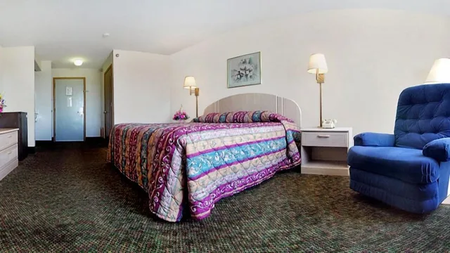 1 Queen Bed Non-Smoking, Micfridge، Motel6 Chillicothe, MO 4/5