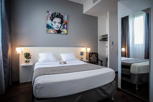 Superior, Privilege, Double Bed, Le Manoir Hotel, BW Signature Collection 1/3