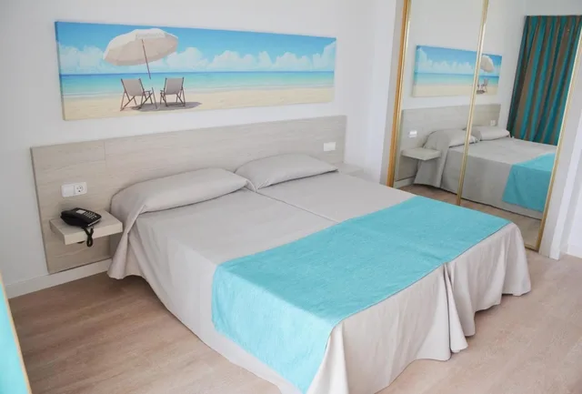 شقة بسرير كوين وسريرين منفصلين بإطلالة على البحر بغرفتي نوم، Playa Moreia Apartments 2/2