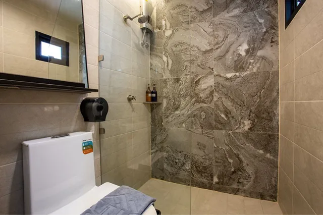 غرفة متصلة عائلية بسريرين منفصلين، Spittze Hotel Pratunam 10/10