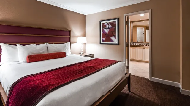جناح بسرير كينج، Best Western Plus Casino Royale–Center Strip 1/5