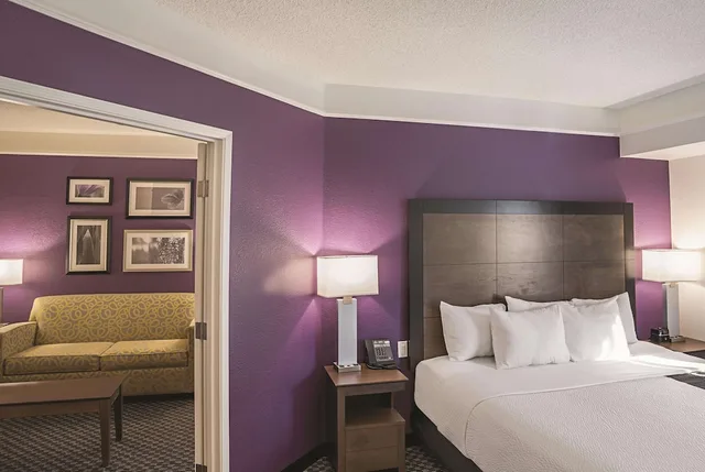 جناح بسرير كينج لذوي الإعاقة، La Quinta Inn & Suites by Wyndham Flagstaff 4/9