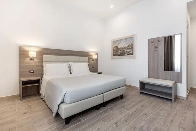 غرفة بشرفة، Apollo Guest House 2/2