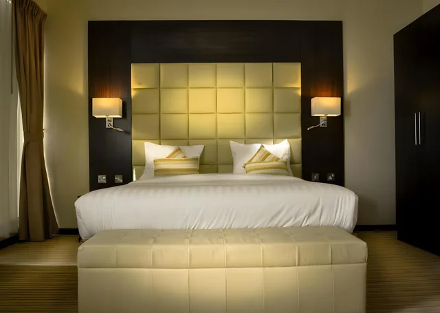 Royal Suite, Golden Ocean Hotel 1/1