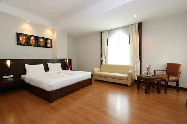 غرفة ديلوكس بسرير مزدوج، Grand Southern Hotel (SHA Certified) 2/3