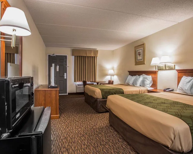 غرفة قياسية بسريرين كوين، Econo Lodge Inn & Suites Lugoff - Sc 2/10