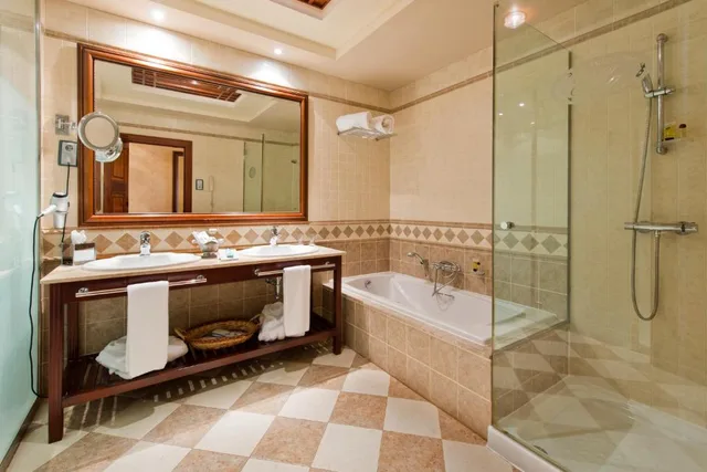 غرفة كومفورت بسرير مزدوج أو سريرين منفصلين، Elba Palace Golf Boutique Hotel 2/2