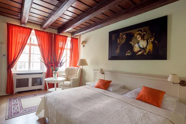 غرفة سوبيريور بإطلالة على المدينة، Tyn Yard Residence 2/10