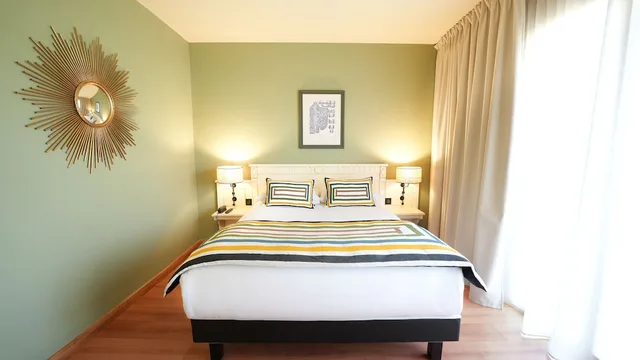 غرفة كومفورت بسرير كوين مع سرير سحّاب إضافي، Hotel Mount Venturi 1/3