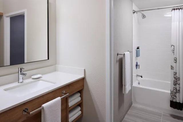 جناح بسرير كينج بغرفتي نوم، Residence Inn By Marriott Mississauga Arpt Corp Ctr West 6/10