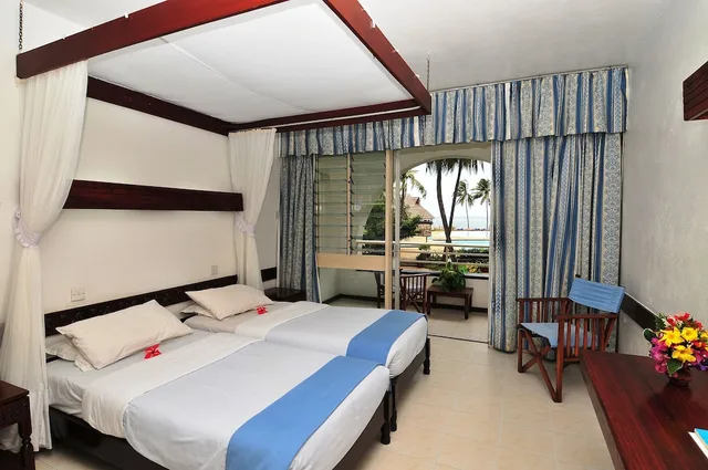 Standard, Twin Beds, Garden View, Reef Hotel Mombasa 3/3
